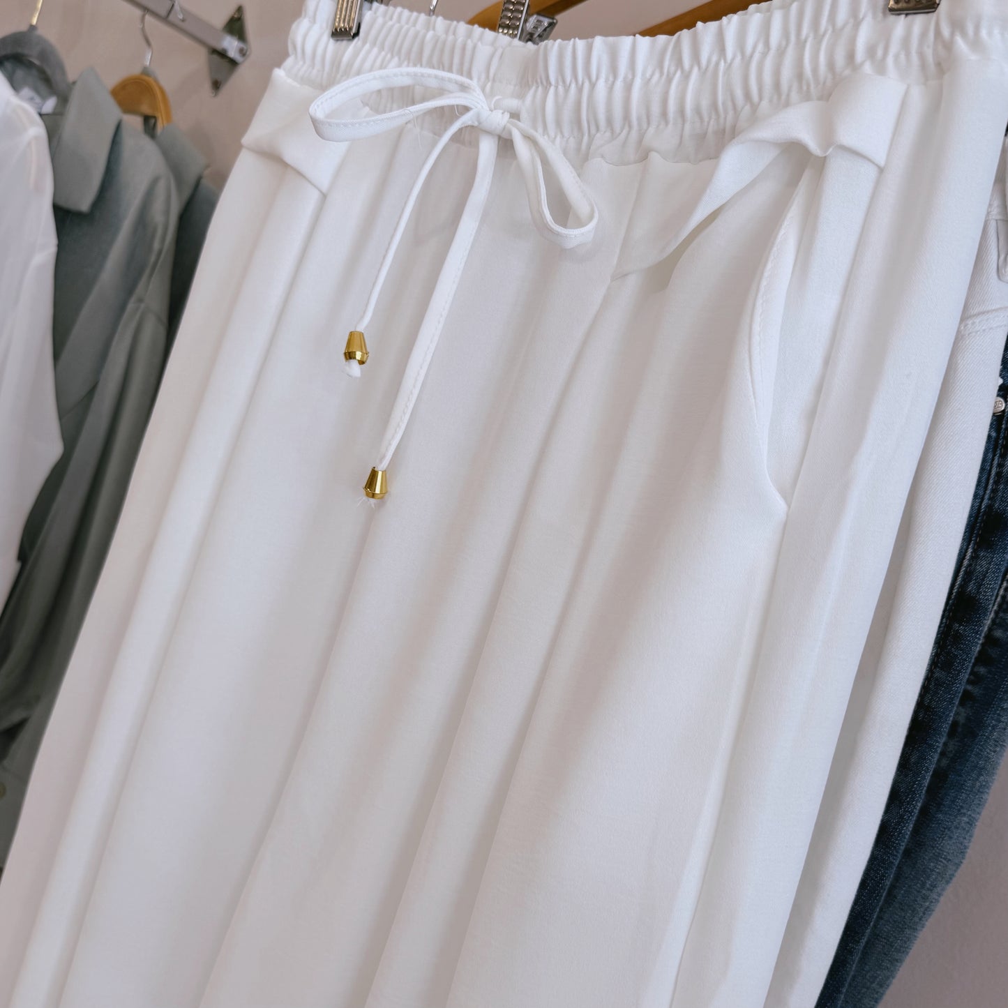 Mai Pants White