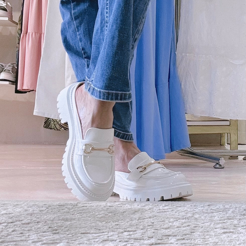 Chainz 16 White Shoe