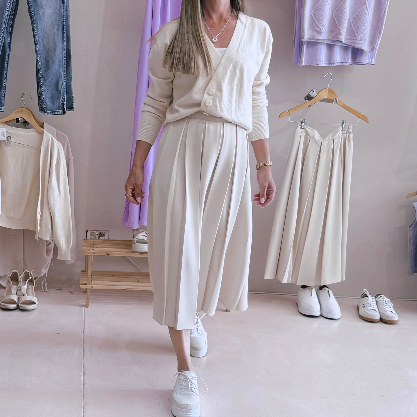 Beige Wide Pleated Skirt