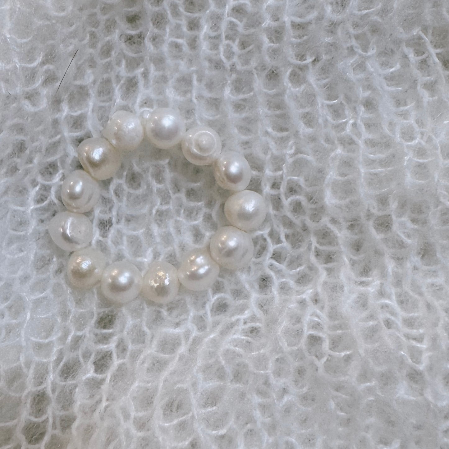 Pearl Stretchy ring