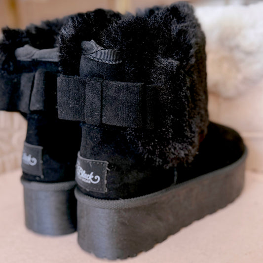 Bae 1 Black Boot/Slipper