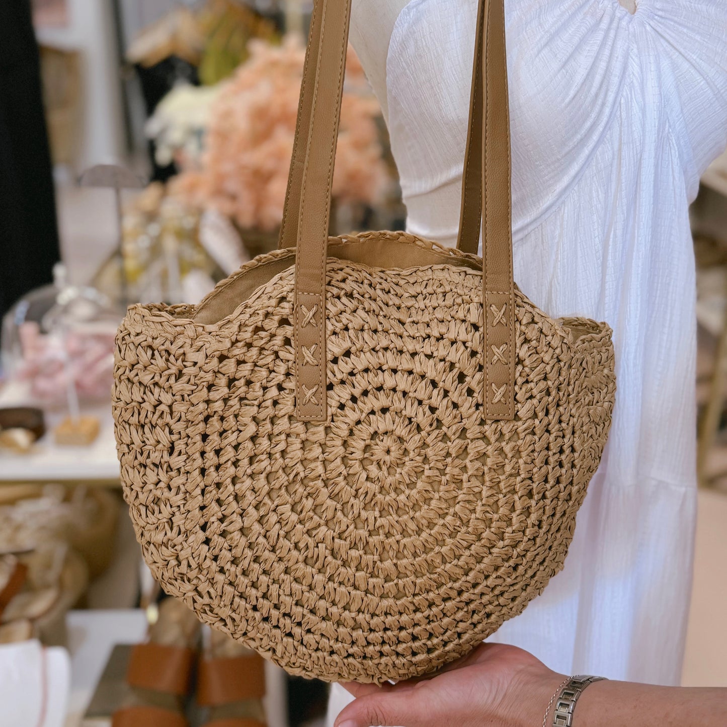 Round Raffia Bag Brown