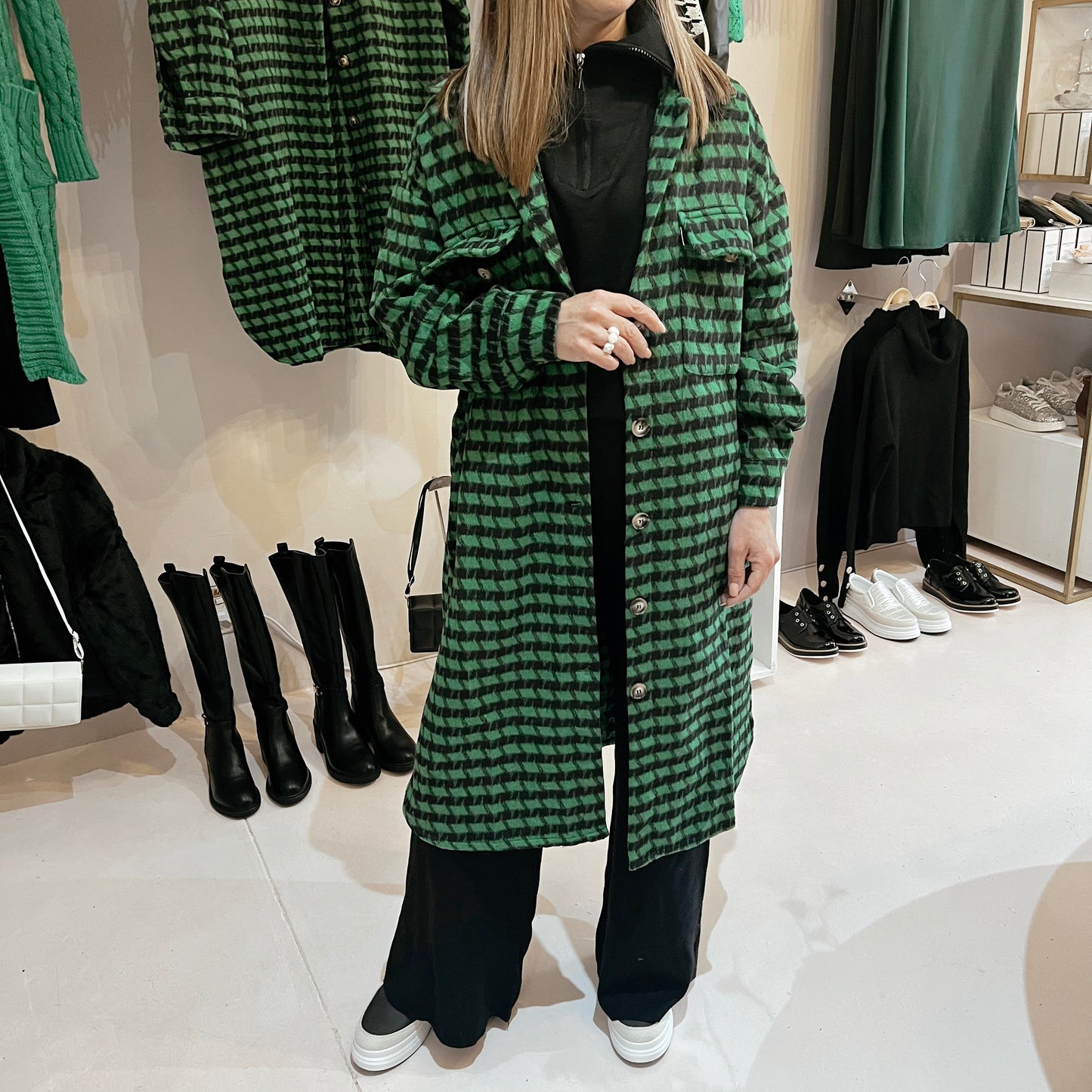 Black Zipped Lounge Set