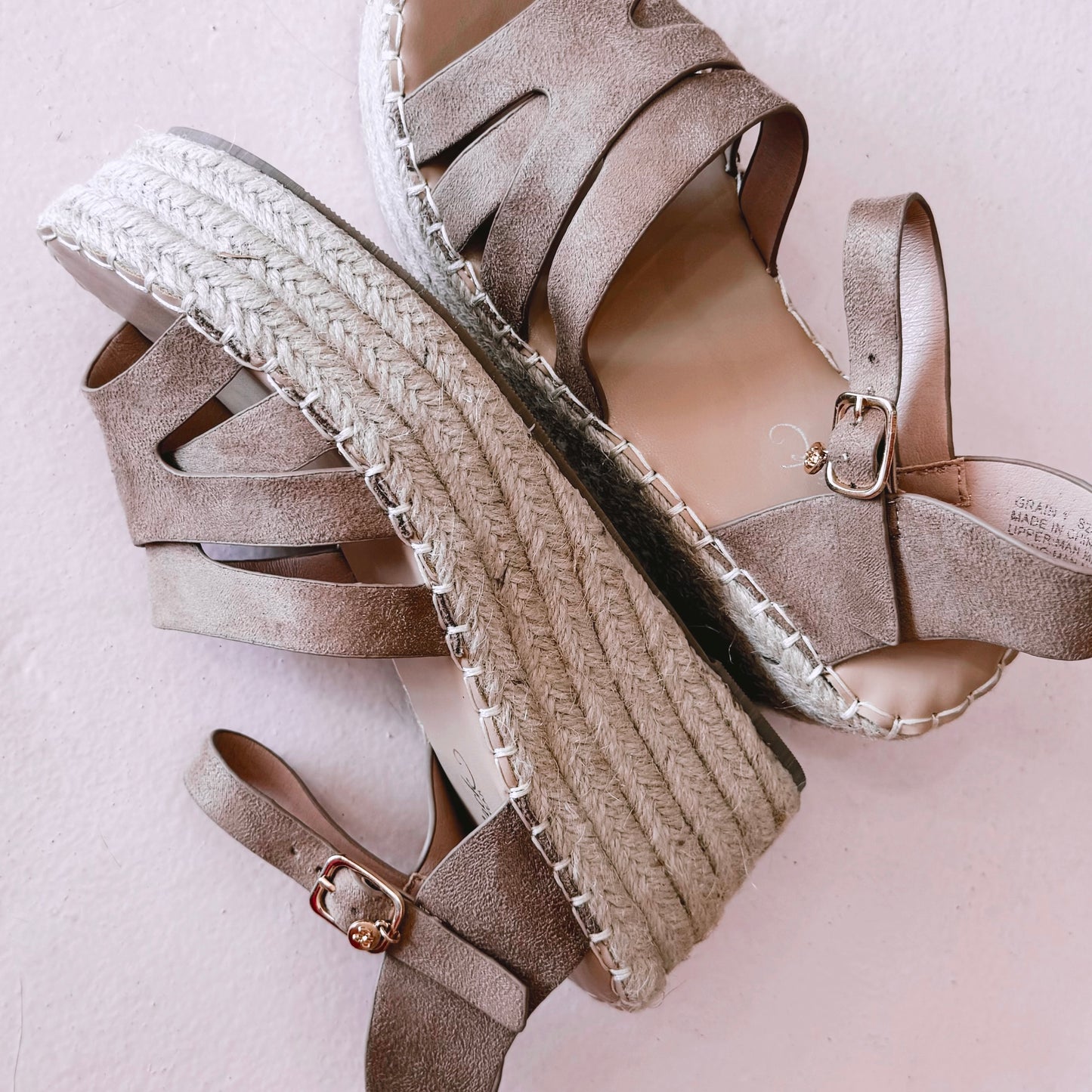 Grain 1 Taupe