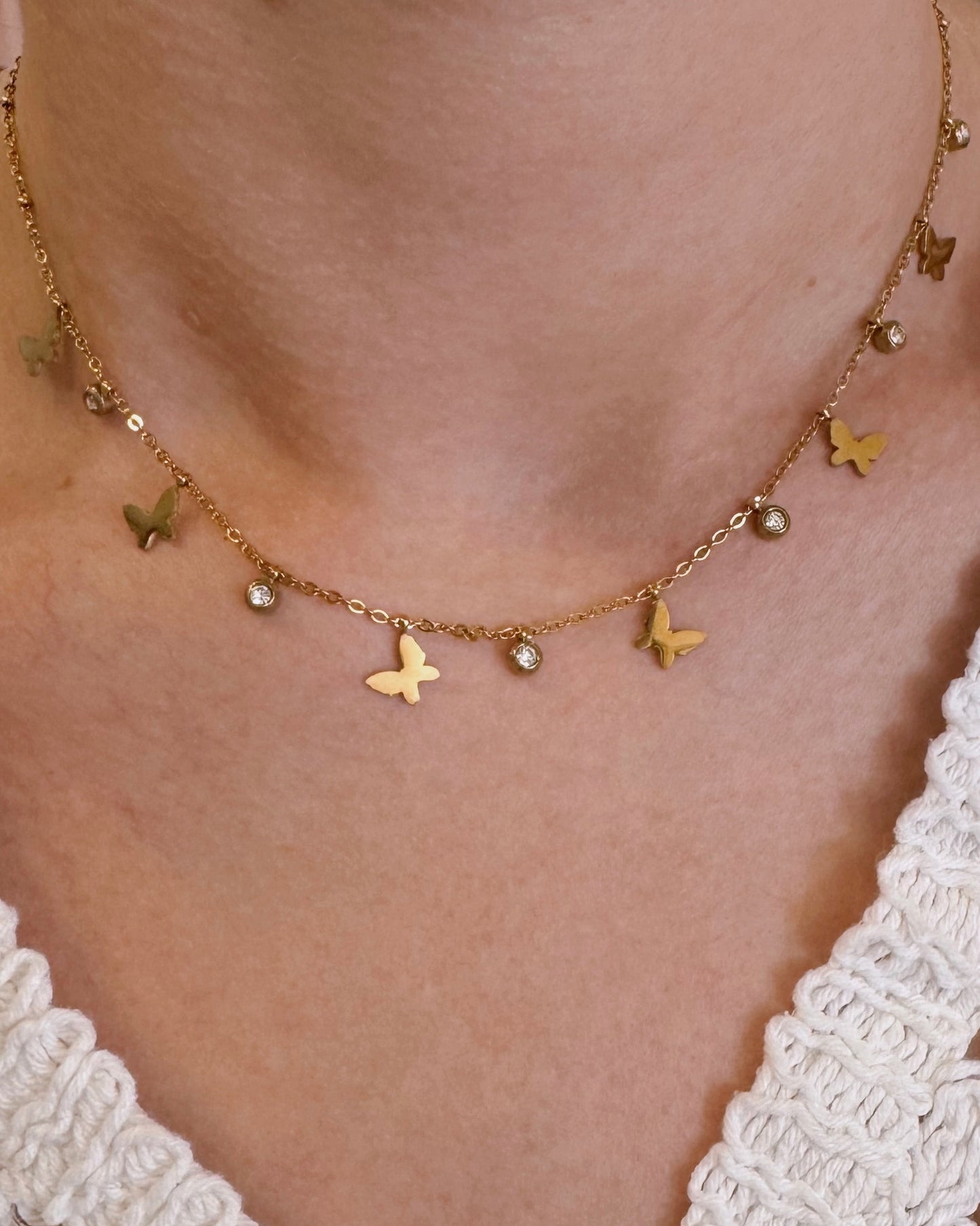 STAINLESS STEEL NECKLACE (GOLD)