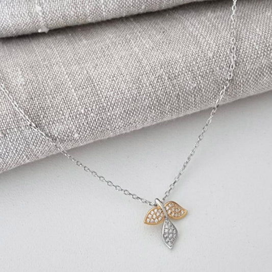 THREE LEAF NECKLACE